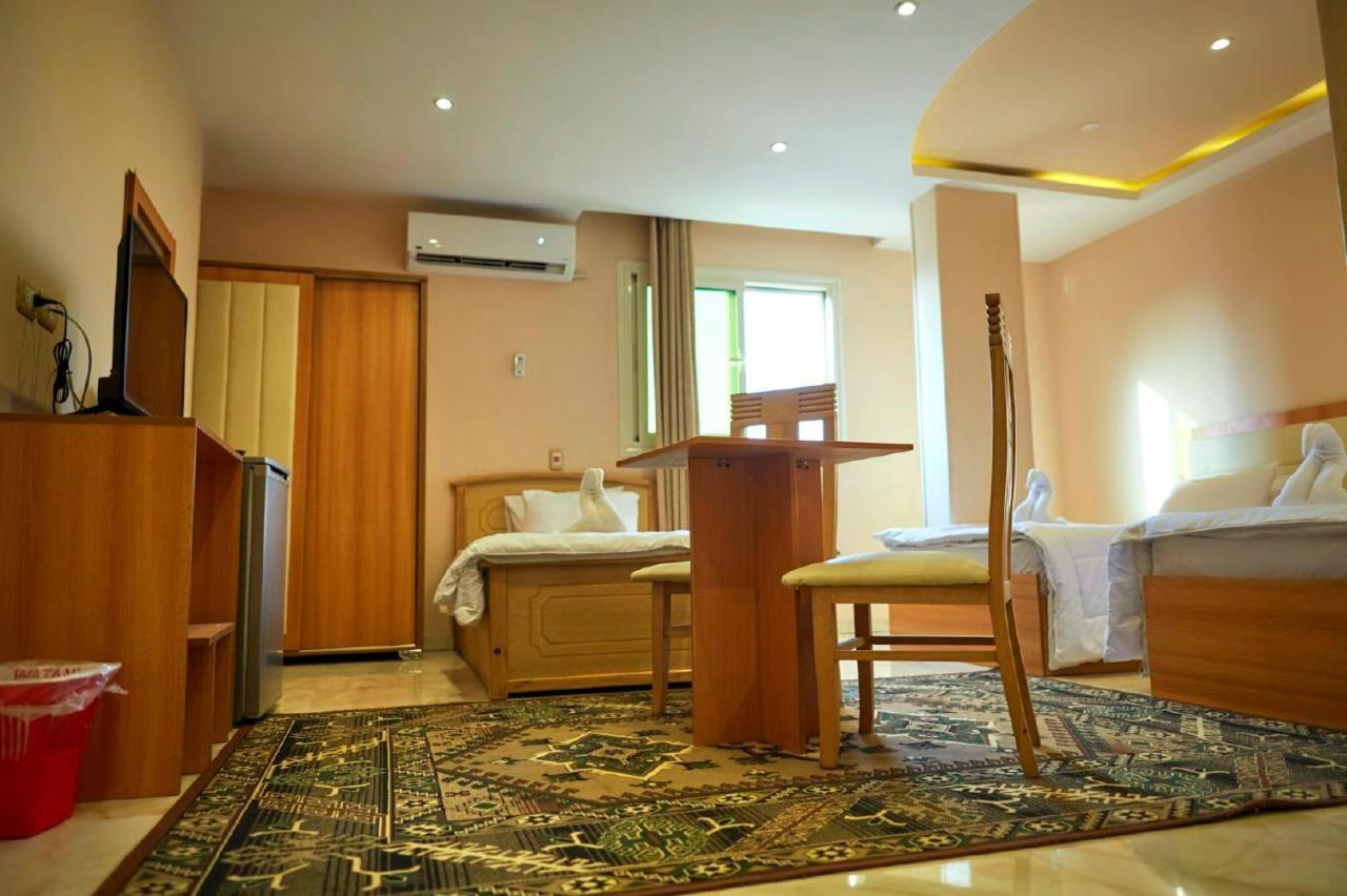 Grand Golden Pyramids View Hotel Kafrat al Jabal ภายนอก รูปภาพ