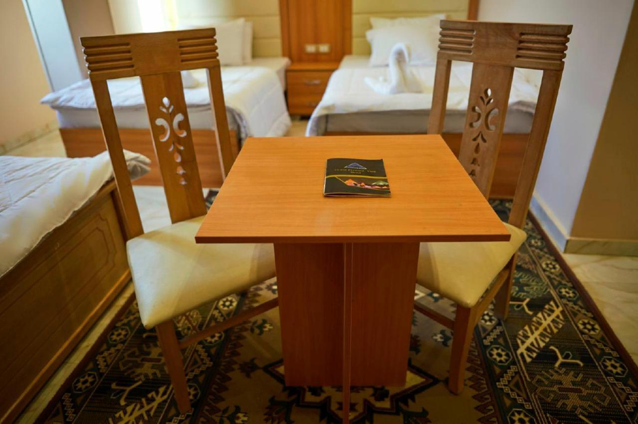 Grand Golden Pyramids View Hotel Kafrat al Jabal ภายนอก รูปภาพ